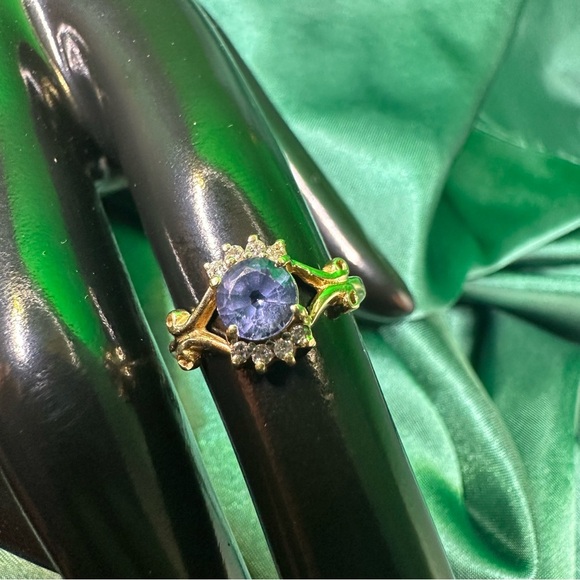 Vintage 14K Gold Ring Size 4.5 Blue Gemstone Diamond Accents 2.37g total Estate - Picture 6 of 14